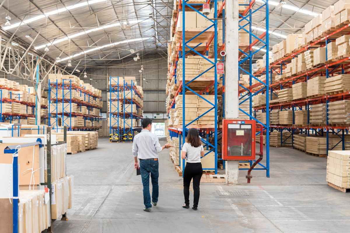 How to Choose the Right Food-Grade Warehouse for Your Business